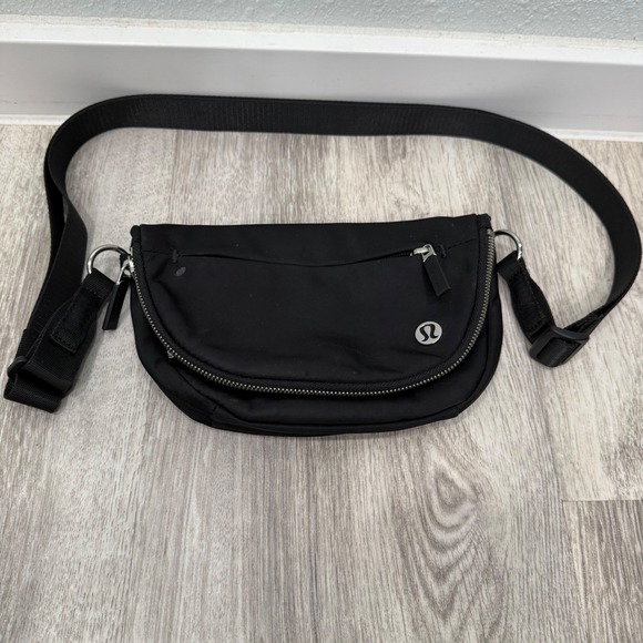 Lululemon All Night Festival Belt Bag Extended Strap Black Crossbody Fanny Pack - Picture 1 of 4